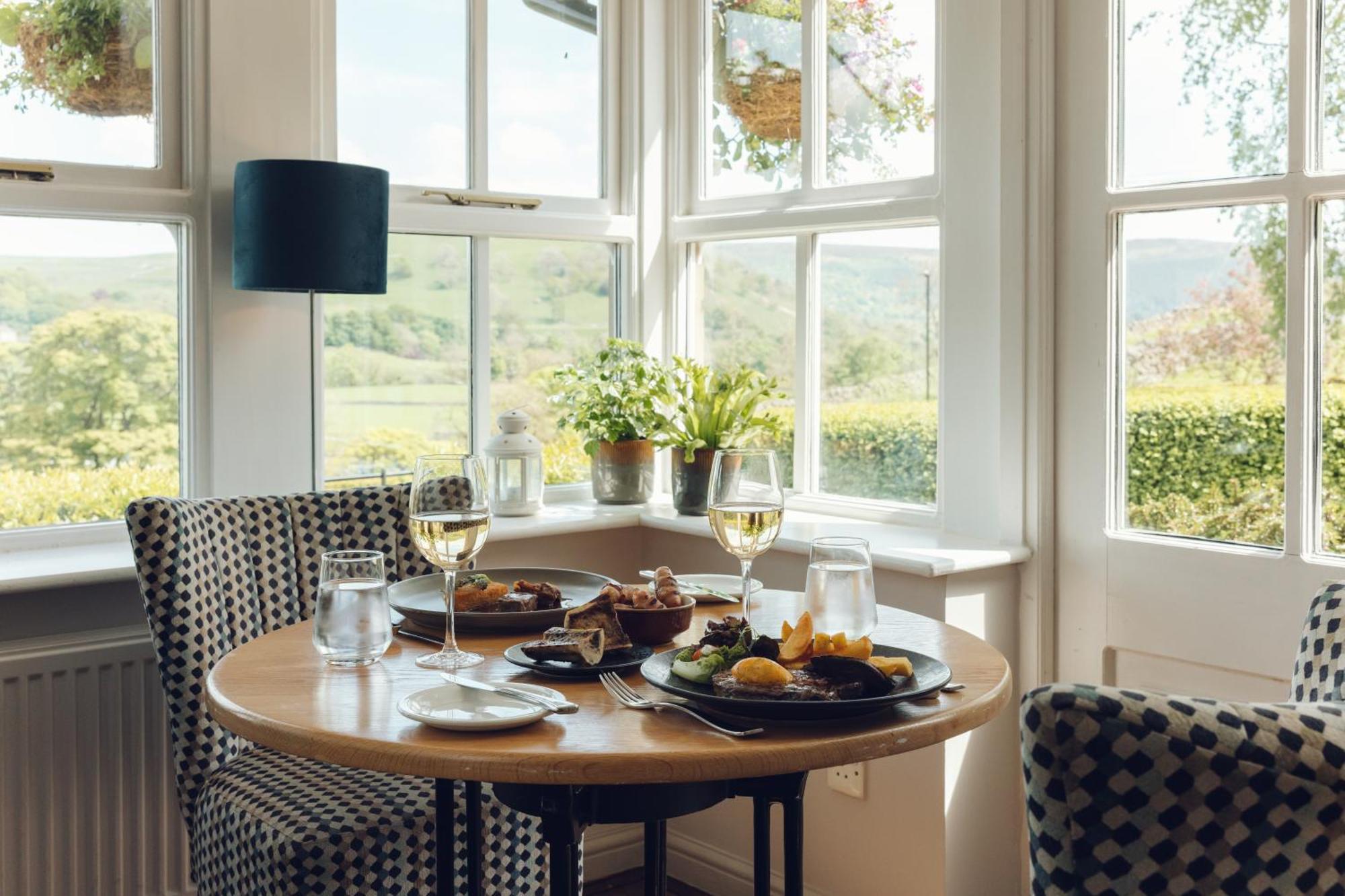 The Fell Hotel เบิร์นซอล ภายนอก รูปภาพ